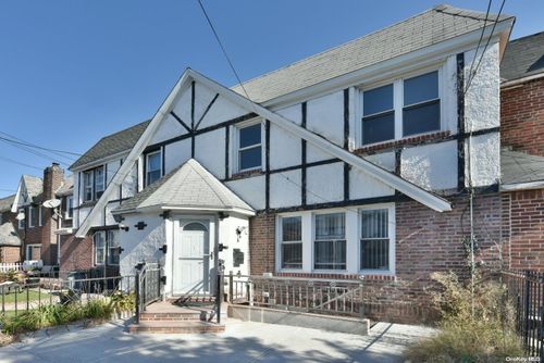 114-41 203rd St, Saint Albans, NY, 11412-2814 | Card Image