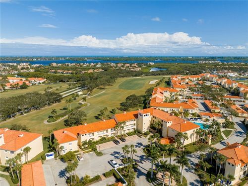 apt-304-5060 Harmony Cir, Vero Beach, FL, 32967-7218 | Card Image