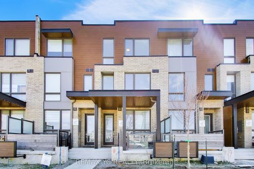 18 Deep Roots Terr, Toronto, ON, M6A0G1 | Card Image