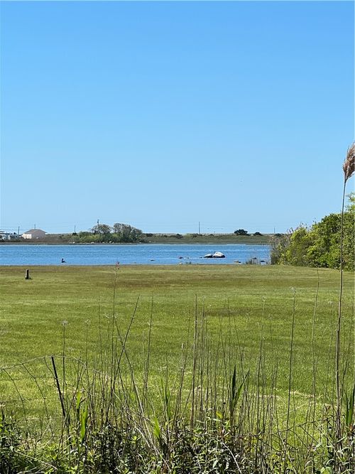 20 Vio Roma Road, Westerly, RI, 02891 | Card Image