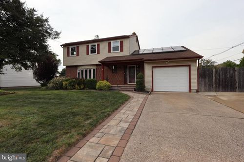 507 E Franklin Ave, EDGEWATER PARK, NJ, 08010-1811 | Card Image