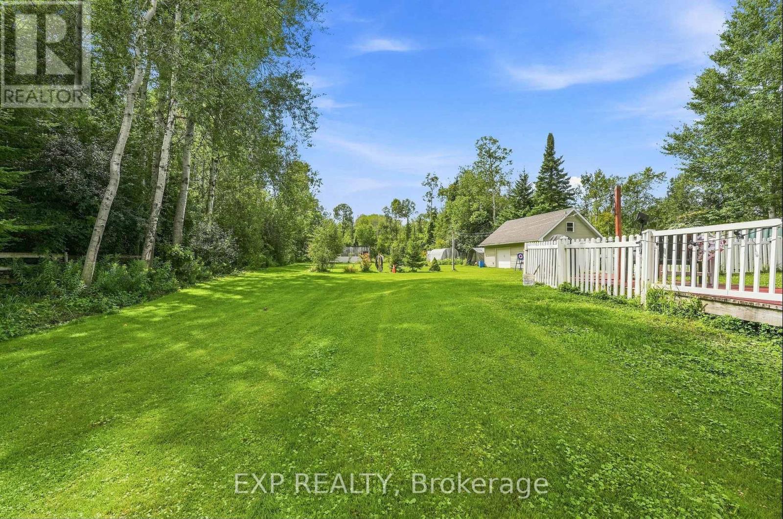 Residential in Georgina (Sutton & Jackson's Point)