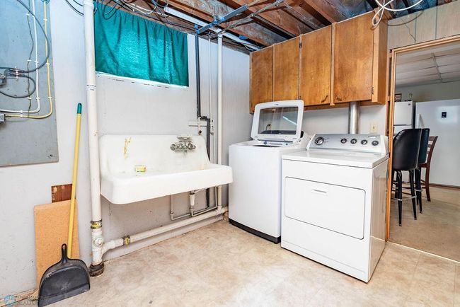 Washer/Dryer Stay, and Laundry Sink | Image 30
