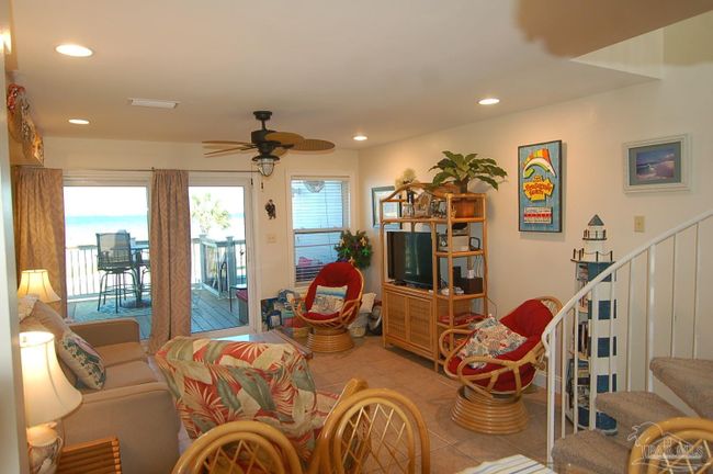 APT-3 - 1350 Fort Pickens Rd, Condo with 2 bedrooms, 3 bathrooms and 2 parking in Pensacola Beach FL | Image 6