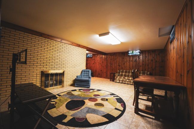 Lower Level Family Room | Image 39