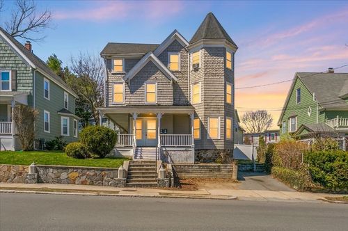 293 Albion St, Wakefield, MA, 01880-2621 | Card Image