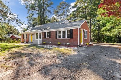 1680 S Crater Road, House other with 5 bedrooms, 3 bathrooms and null parking in Petersburg VA | Image 3