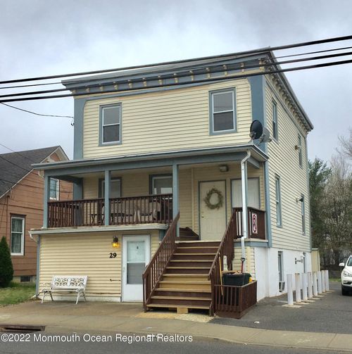 3-29 Water St, Englishtown, NJ, 07726-1680 | Card Image
