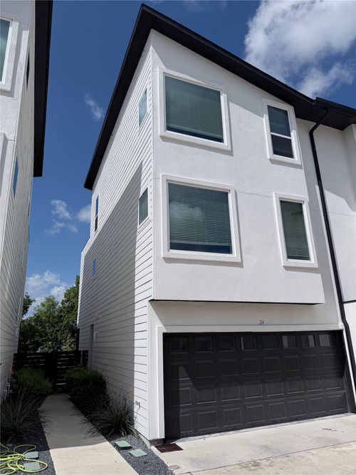 24-1417 Kramer Ln, Austin, TX, 78758-4226 | Card Image