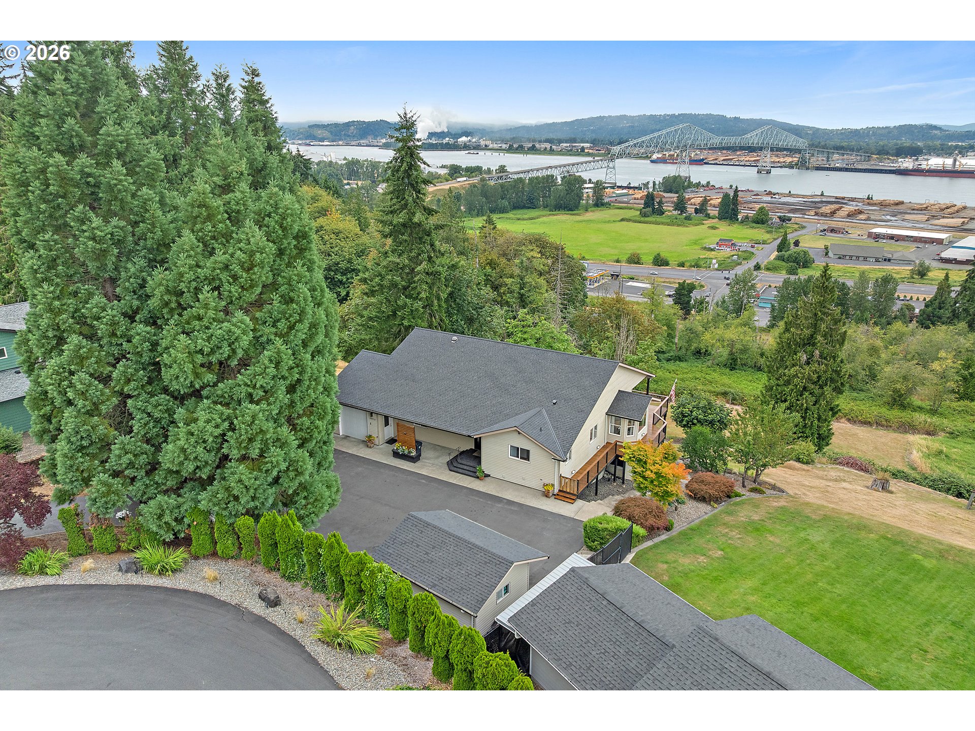 Residential in Rainier 4