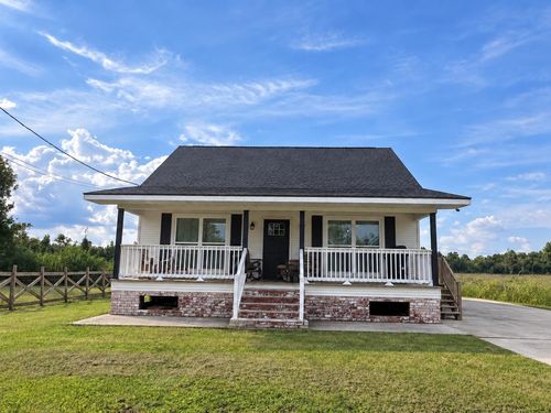 220 Donna Lee Dr, Houma, LA, 70363-7832 | Card Image