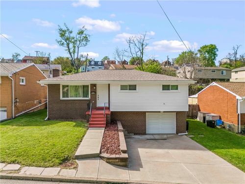 1962 Homestead Duquesne Rd, West Mifflin, PA, 15122-3620 | Card Image