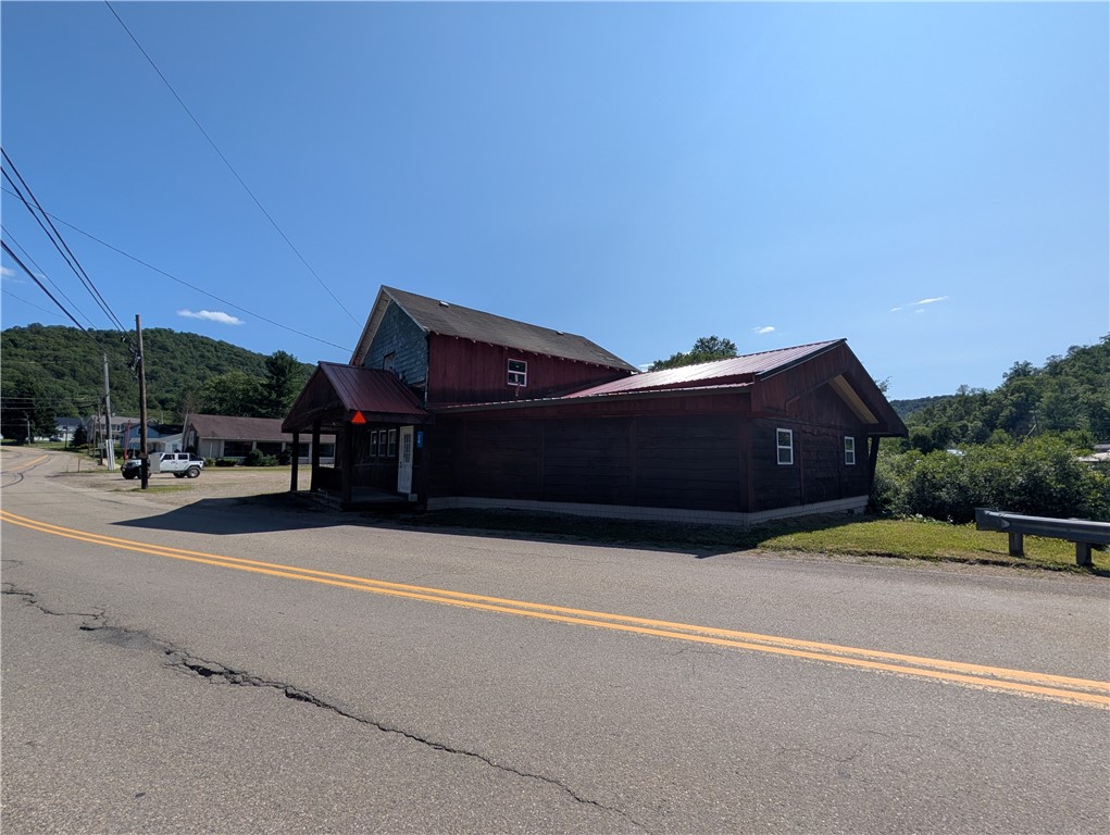 Commercial Sale in Lewis Run 2