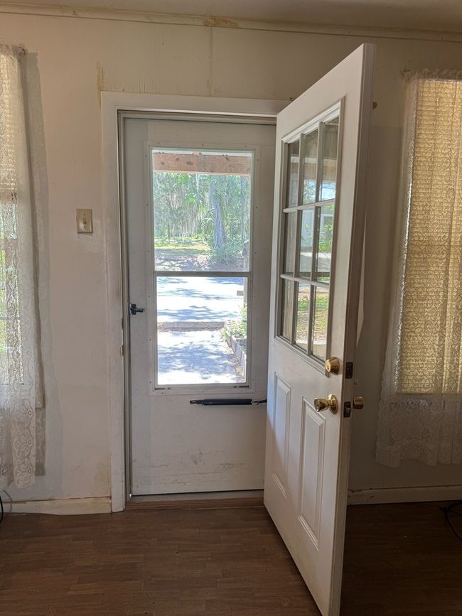5011 F St, House other with 2 bedrooms, 2 bathrooms and null parking in CEDAR KEY FL | Image 5