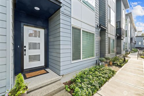 unit-d-2126 N 147th St, Shoreline, WA, 98133-6754 | Card Image