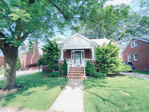 142 Liberty St, Fords, NJ, 08863-2042 | Card Image