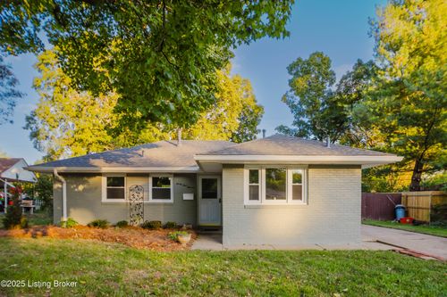 3111 Rosedale Blvd, Louisville, KY, 40220-1811 | Card Image