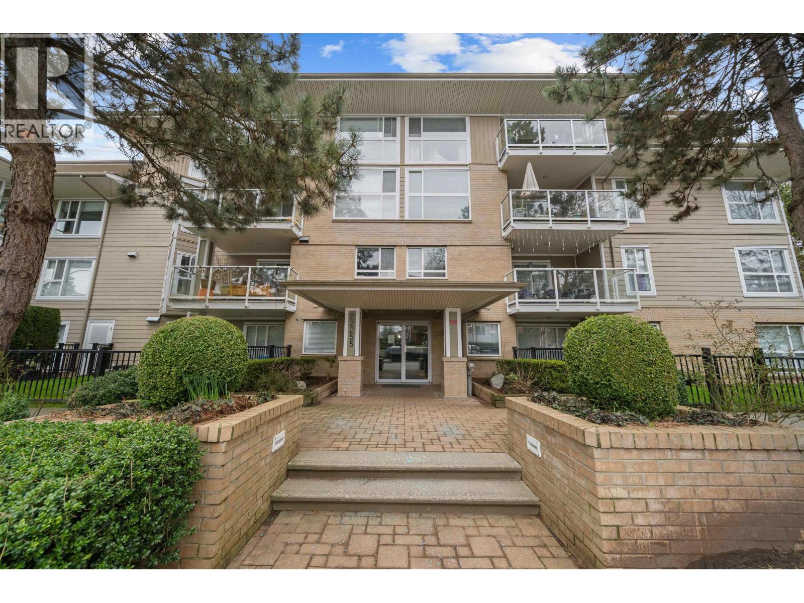 Residential in Maple Ridge 3