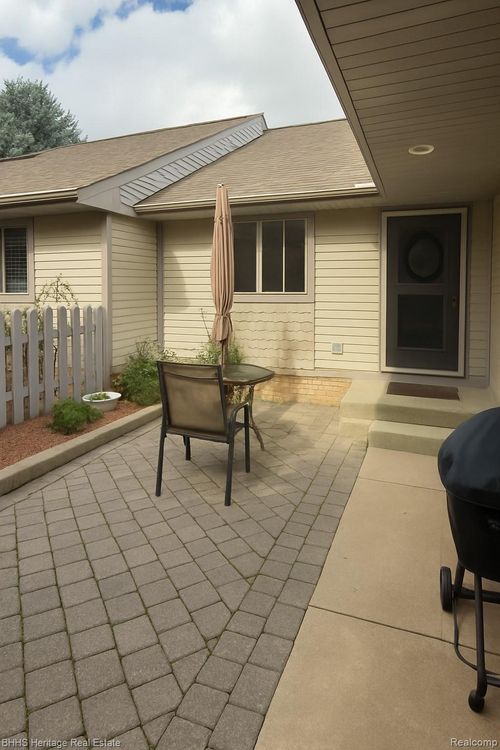 159 Addison Cir, Fowlerville, MI, 48836-8773 | Card Image