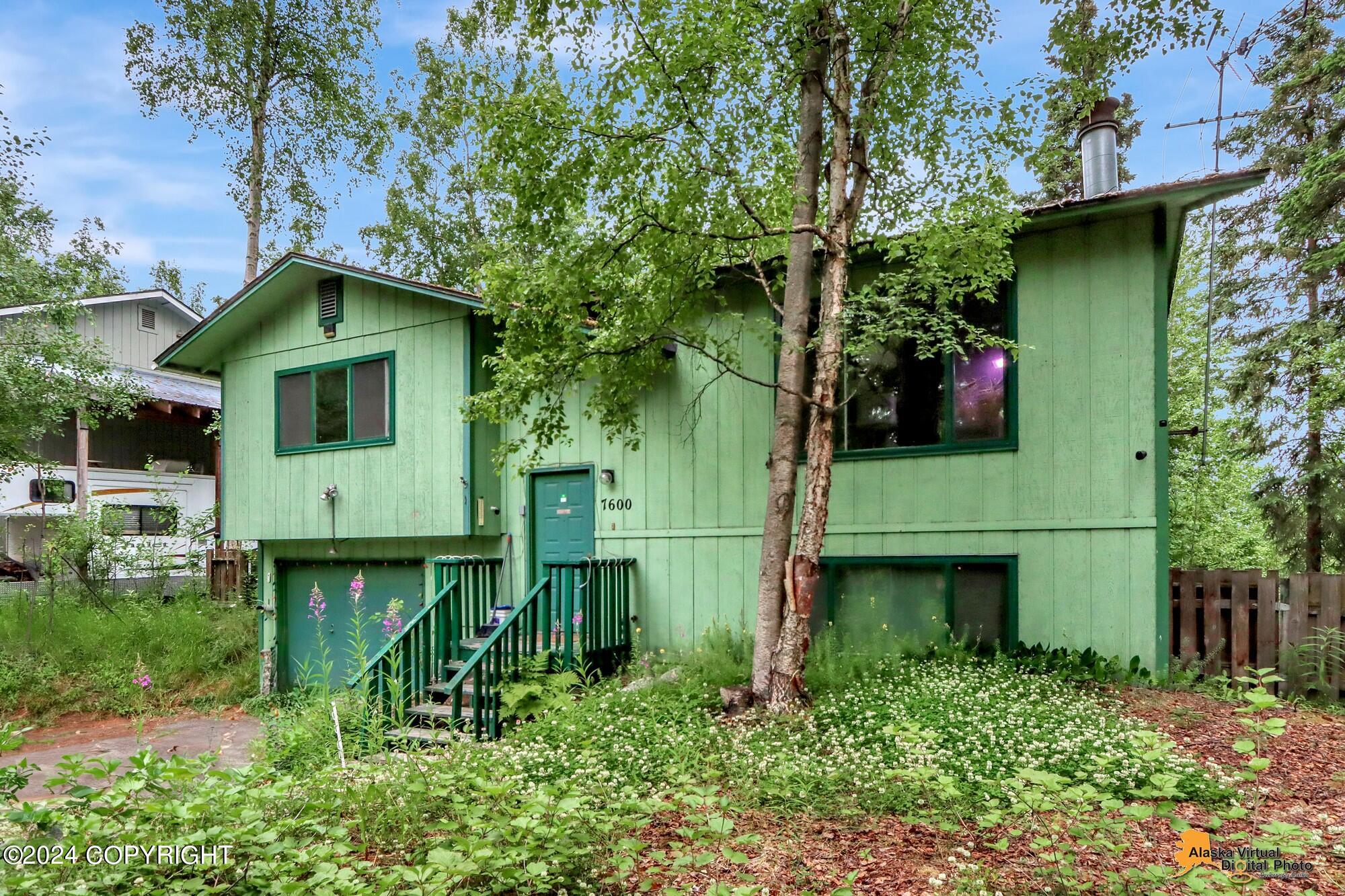 Evander Dr, Anchorage, AK 99518