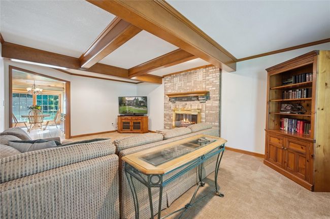 205 Elmhurst Circle, House other with 4 bedrooms, 4 bathrooms and 3 parking in Cranberry Twp PA | Image 19