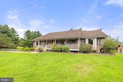12155 Tutts Mill Ln, Culpeper, VA, 22701-7008 | Card Image