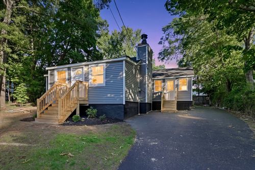 1 Gertrude Rd, North Attleboro, MA, 02760-2908 | Card Image