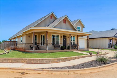 1501 Old Settlers Way, Buffalo Gap, TX, 79508-1118 | Card Image