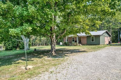 7680 Wassom Memorial Hwy, House other with 2 bedrooms, 2 bathrooms and null parking in Grandview TN | Image 2