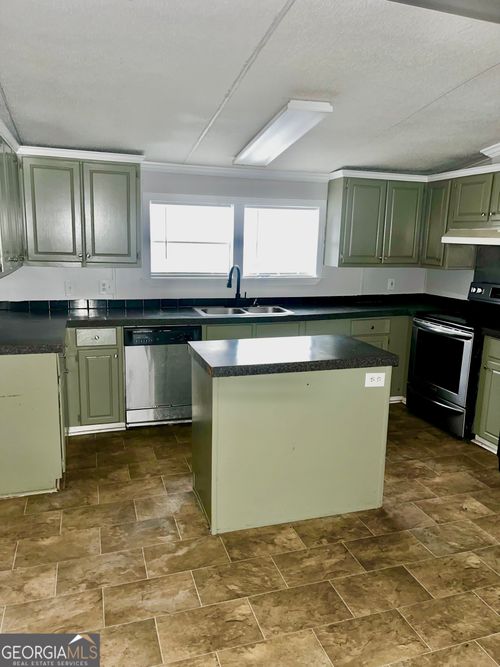 956 Joe Hilton Rd, Vidalia, GA, 30474-6637 | Card Image