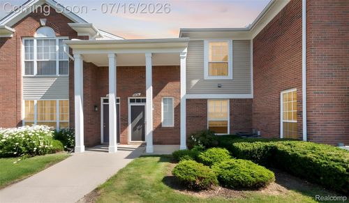 16524 Radison Dr, Macomb, MI, 48044-4078 | Card Image