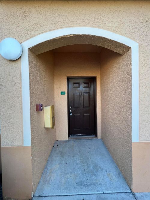 107-161 Sw Palm Dr, Port St. Lucie, FL, 34986-1796 | Card Image