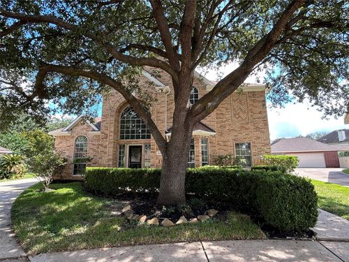 8230 Falling Water Ct, Sugar Land, TX, 77478-4751 | Card Image