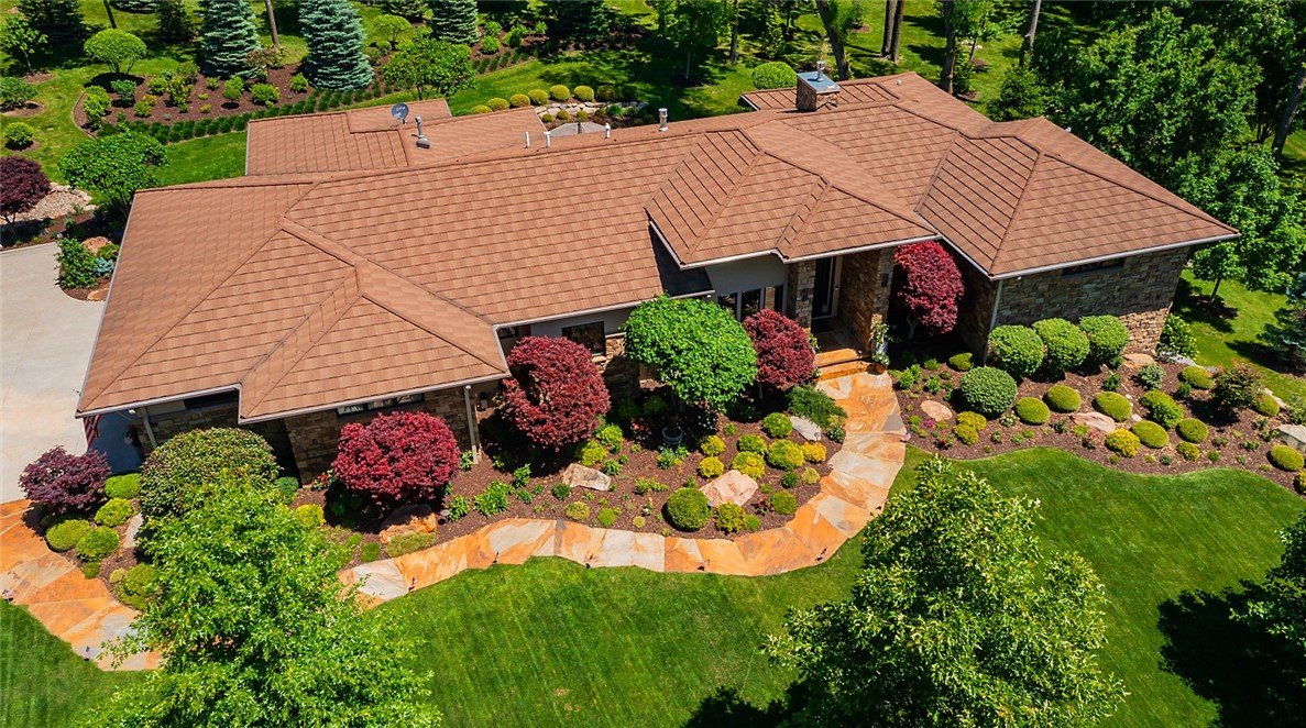 Chardonnay Pt, Waukee, IA 50263