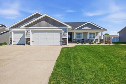 660 Westfield Avenue, EVANSVILLE, WI, 53536 | Card Image