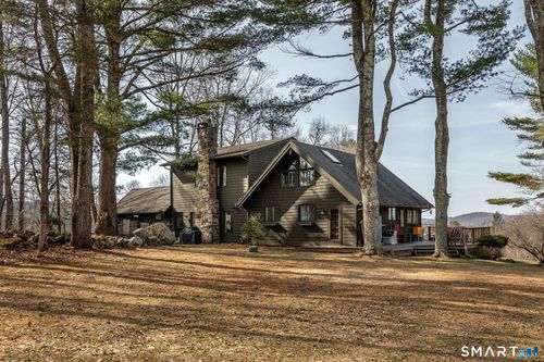 19 Hollenbeck Rd, Falls Village, CT, 06031-1922 | Card Image