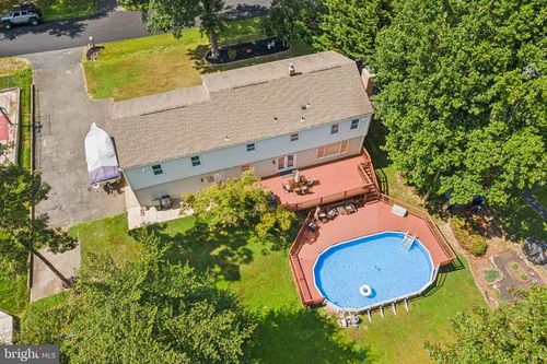 3147 Lookout Point Ct, TRIANGLE, VA, 22172-1510 | Card Image