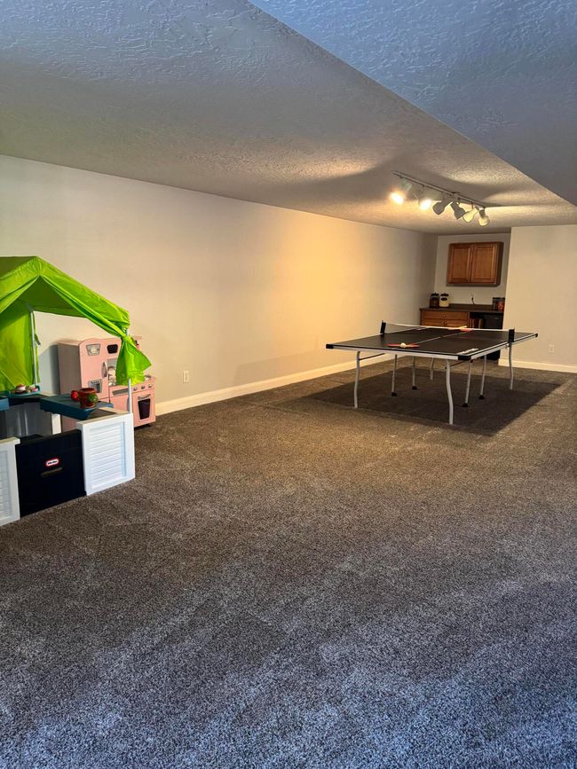Downstairs Family Room | Image 48