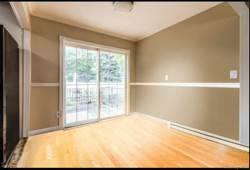 2207 Willow St, Wantagh, NY, 11793-4224 | Card Image