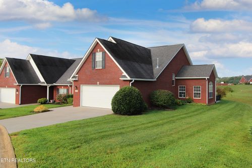 7247 Alysha Vineyard Way, Knoxville, TN, 37931-3709 | Card Image