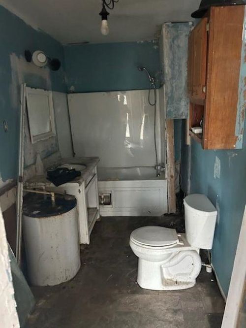 977 County Road 112, Florence, AL, 35633-2672 | Card Image