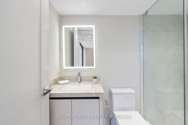 37 Kenilworth Ave, House other with 4 bedrooms, 6 bathrooms and 1 parking in Toronto ON | Image 40