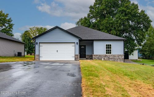 333 B 1st St, Vine Grove, KY, 40175 | Card Image