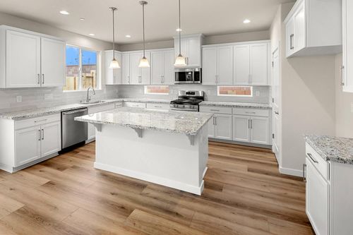 12071 Hetch Hechy Dr, Rancho Cordova, CA, 95742 | Card Image