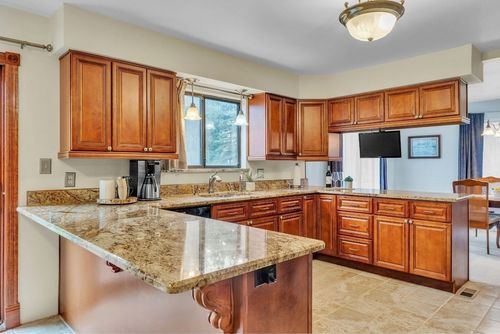 9111 Ray Rd, Gaines, MI, 48436-9717 | Card Image