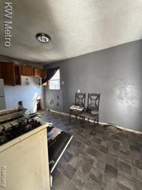 19426 Gilchrist St, Detroit, MI, 48235-2452 | Card Image