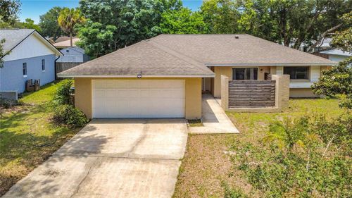 800 Wavecrest Dr, Orlando, FL, 32807-1381 | Card Image