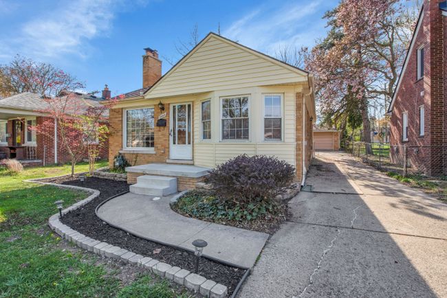 3444 Bennett St, House other with 3 bedrooms, 2 bathrooms and null parking in Dearborn MI | Image 4