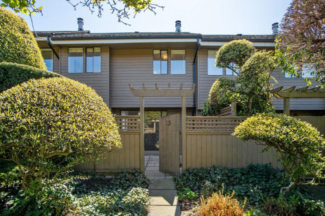 15 - 251 W 14 Th Street, Townhouse with 3 bedrooms, 1 bathrooms and 1 parking in North Vancouver BC | Image 1