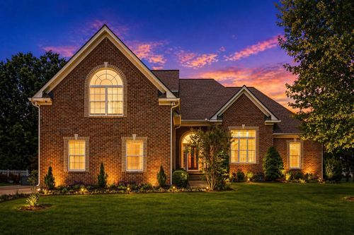 650 Bonita Pkwy S, Hendersonville, TN, 37075-4633 | Card Image